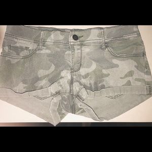 Hollister camo shorts